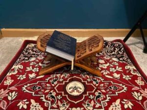porte Coran en bois traditionnel